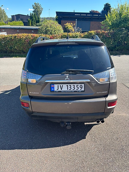 Mitsubishi Outlander 6 of 19