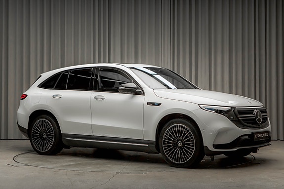 Mercedes-Benz EQC400 2 of 30