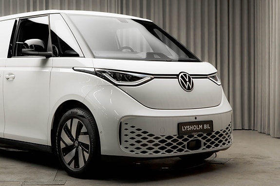 Volkswagen ID. Buzz 2 of 18