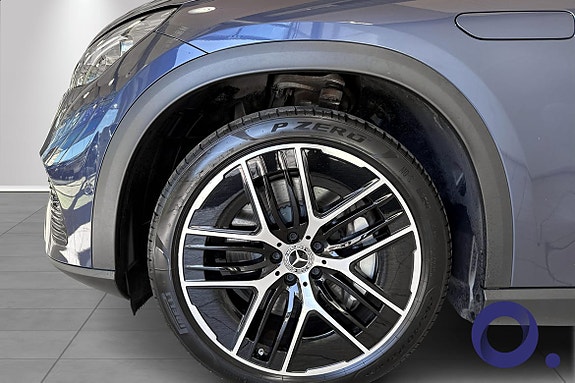 Mercedes-Benz EQE SUV 10 of 22