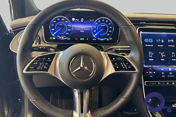 Mercedes-Benz EQE SUV 20 of 22