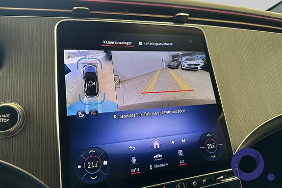 Mercedes-Benz EQE SUV 18 of 22
