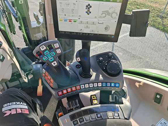 Fendt 314 Vario Profi+ | Få timer! 26 of 30