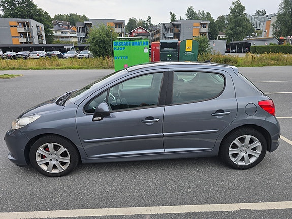 Peugeot 207 3 of 23
