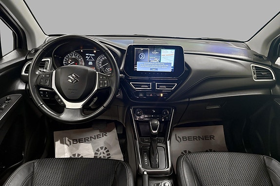 Suzuki S-Cross 9 of 17