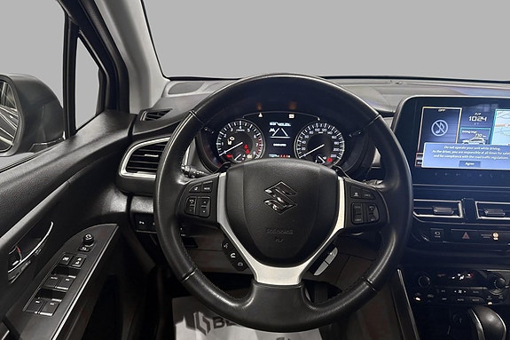Suzuki S-Cross 11 of 17