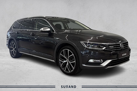 Volkswagen Passat Alltrack 7 of 21