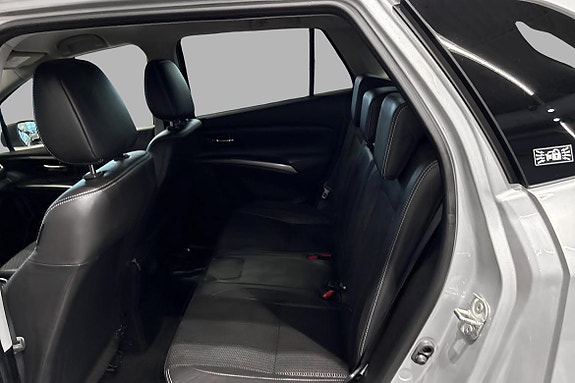 Suzuki SX4 S-Cross 16 of 20
