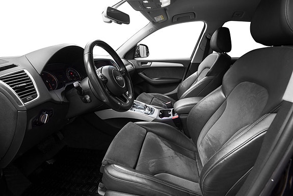 Audi Q5 12 of 25