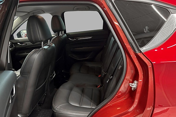 Mazda CX-5 16 of 19