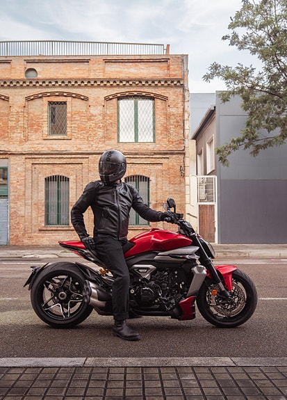 Ducati XDiavel V4 6 of 12