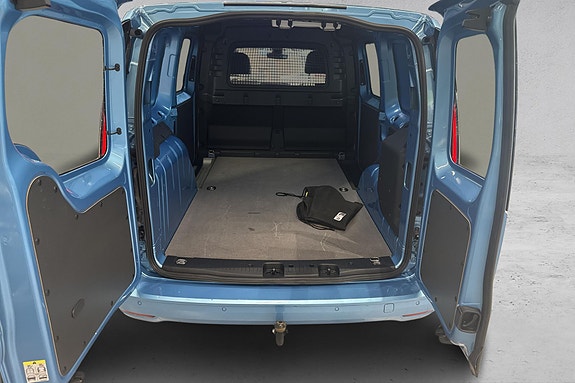 Ford Transit Connect 18 of 23