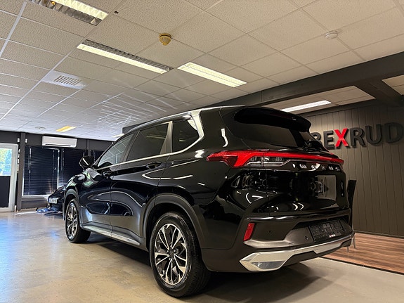 Maxus Euniq 6 3 of 30