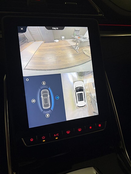 Maxus Euniq 6 17 of 30