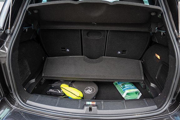 MINI Countryman Cooper D 8 of 11