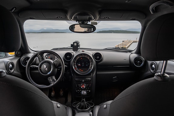 MINI Countryman Cooper D 4 of 11