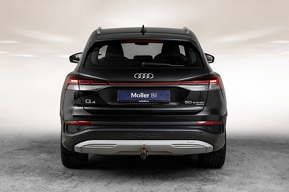 Audi Q4 e-tron 7 of 30