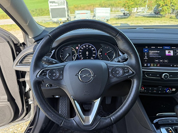 Opel Insignia 13 of 30