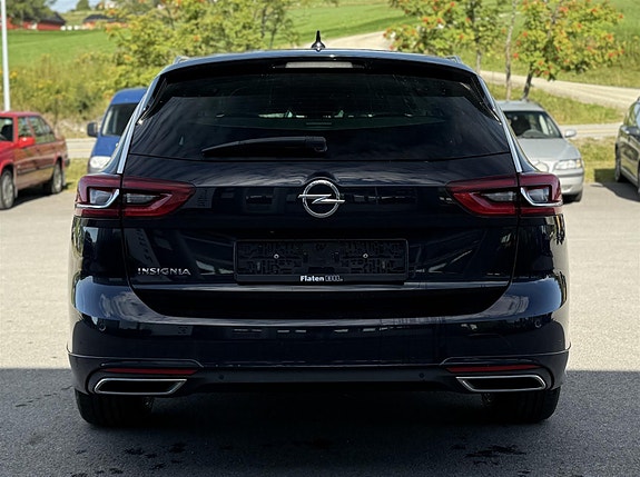 Opel Insignia 7 of 30
