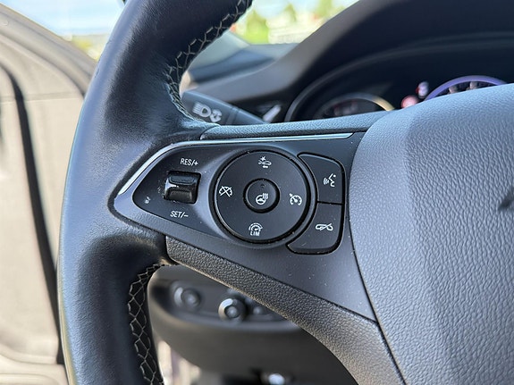 Opel Insignia 15 of 30