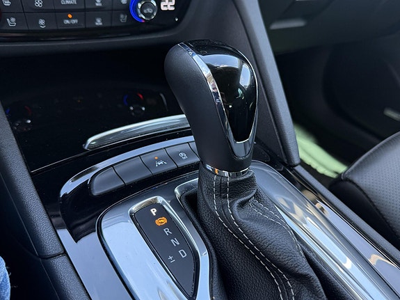 Opel Insignia 21 of 30