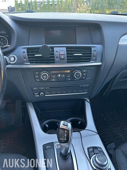 BMW X3 11 of 12