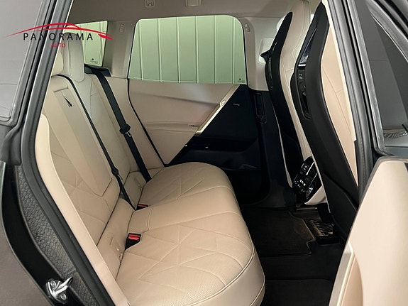 BMW iX 23 of 30