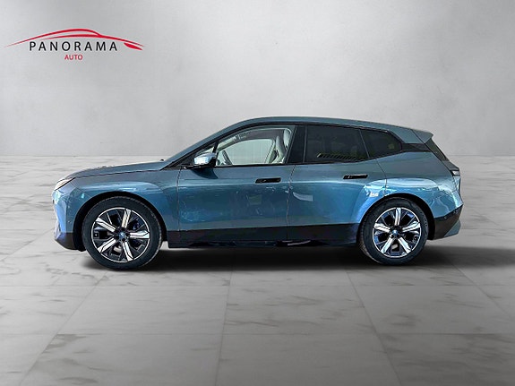 BMW iX 2 of 30