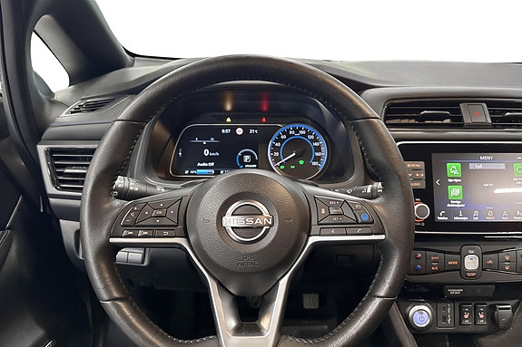 Nissan Leaf 10 of 20