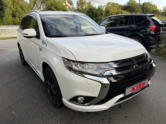 Mitsubishi Outlander 10 of 26