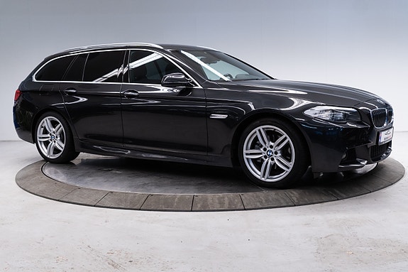 BMW 520i 11 of 30