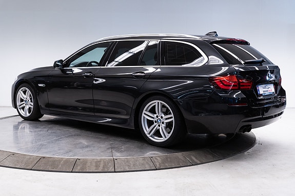 BMW 520i 15 of 30