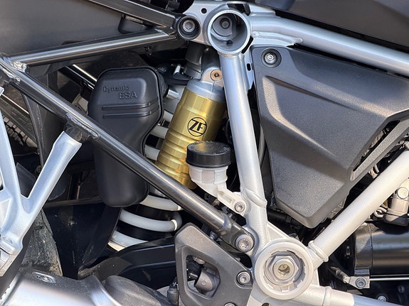 BMW R 1250 GS DYNAMIC ESA / VARIO / LED / VARMESETE / 16.30 7 of 25