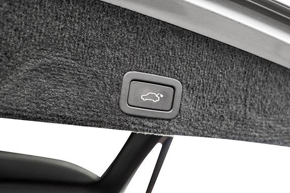 Volvo XC60 29 of 30