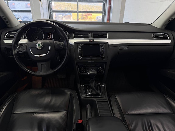 Skoda Superb 26 of 30