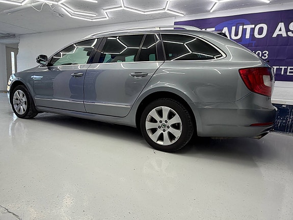 Skoda Superb 4 of 30