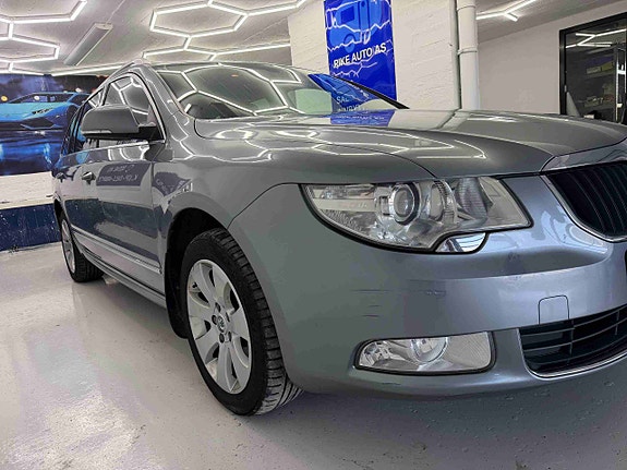 Skoda Superb 16 of 30