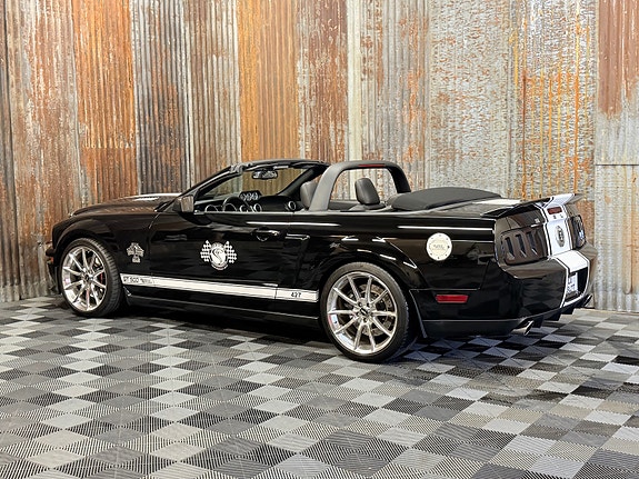 Ford Mustang 10 of 30
