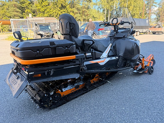 Lynx 69 Ranger LTD 900 ACE Turbo 150 HK 60 CM 4 of 10