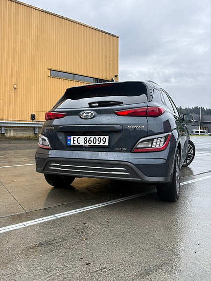 Hyundai Kona 17 of 30