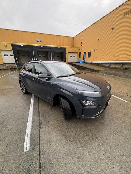 Hyundai Kona 14 of 30