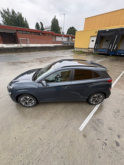 Hyundai Kona 4 of 30