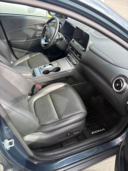 Hyundai Kona 27 of 30