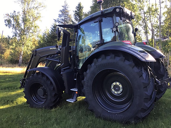 Valtra T235DST 2025, kr 2 390 000,-