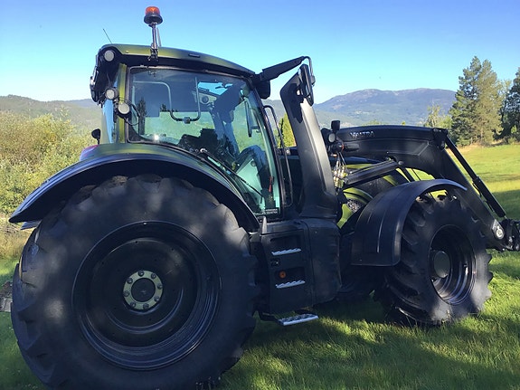 Valtra T235DST 2025, kr 2 390 000,-