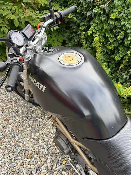 Ducati Monster 600 15 of 17