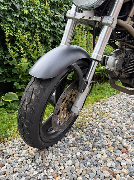 Ducati Monster 600 5 of 17