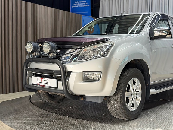 Isuzu D-max 8 of 30