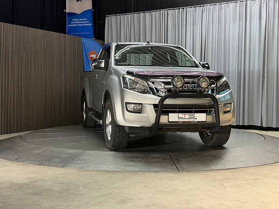 Isuzu D-max 12 of 30