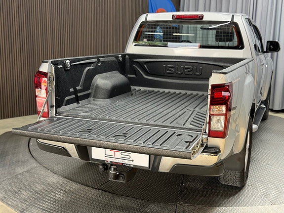 Isuzu D-max 27 of 30